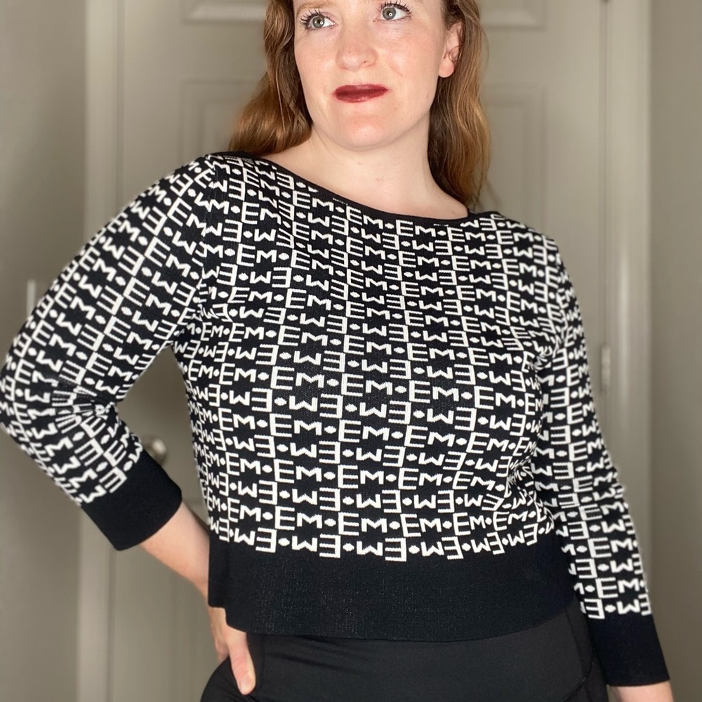 Pre-Loved Eva Mendes for New York & Company Black and White Top